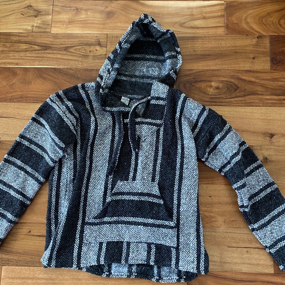 Woven smoking hoodie